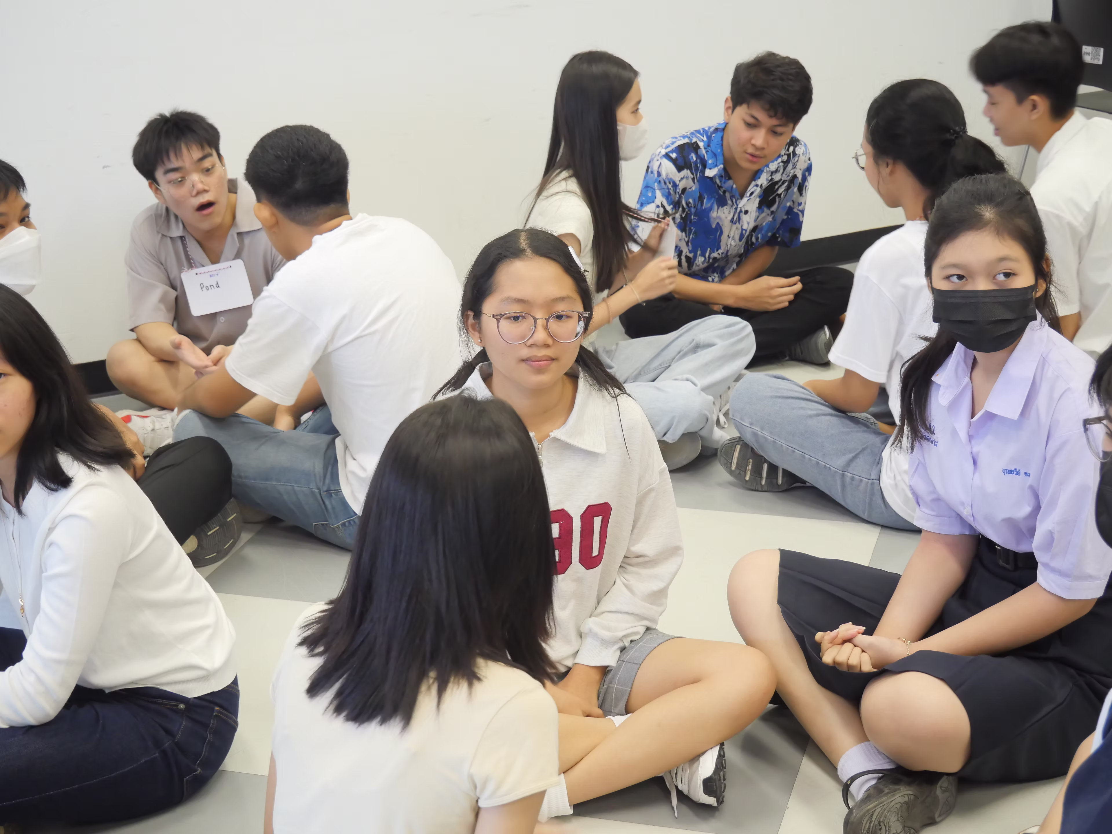 การสร้างมิตรภาพใหม่ ๆ